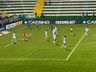 Chapecoense goleia o Amazonas por 4 a 0 e sobe na tabela da Série B