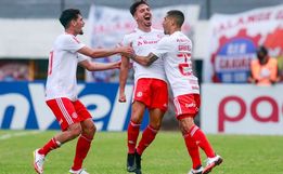 Com gol no fim, Inter bate o Caxias fora de casa e volta a vencer no Gauchão