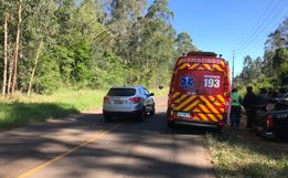 VÍDEO: Casal fica ferido em queda de motocicleta na SC-492 em SMOeste 