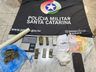 Casal é preso com cocaína e maconha em abordagem na SC-161, em Palma Sola Casal é preso com cocaína 