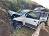 Condutor desvia de animal, sai da pista e se choca em pedras na BR-282