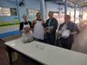 Município entrega uniformes de trabalho para servidores de serviços gerais 