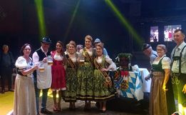 Linha Presidente Becker abre a 44ª Oktoberfest