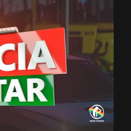 Carro sai da pista e capota na SC-157