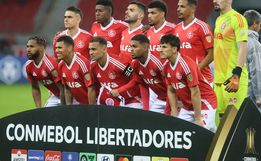 Inter vira sobre o Bahia e garante vaga nas oitavas da Libertadores