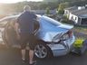 Motorista é ejetado de caminhão durante acidente na BR-153