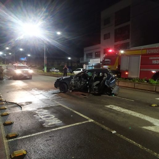 Em fuga no centro da cidade, homem sofre graves ferimentos 