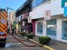 Incêndio se alastra e atinge duas empresas no centro de SMO