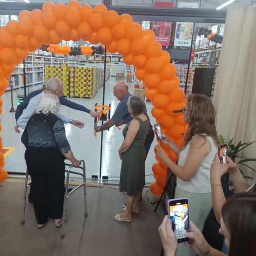 Shop Estok Atacadista é inaugurado em Iporã do Oeste
