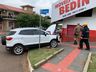 Bombeiros resgatam vítima após colisão lateral no centro de SMOeste