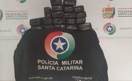 Polícia encontra mais de 19 kg de maconha em área de mata no interior de Saltinho