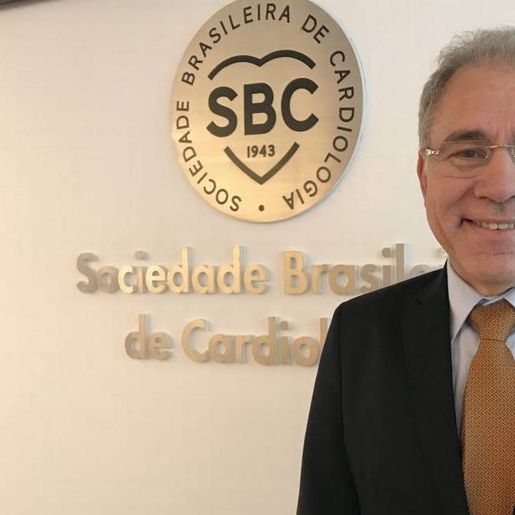 Novo ministro da Saúde diz que Bolsonaro determinou 'amplo debate' com médicos