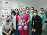 Professora de SMOeste celebra última quimioterapia com mensagem de esperança 