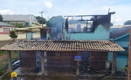 Incêndio destrói edificação em Campo Erê 