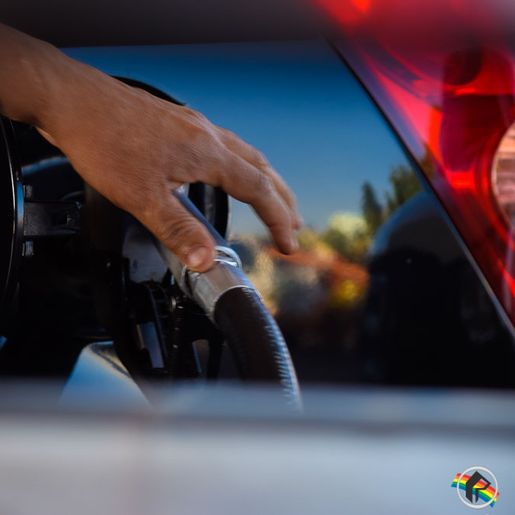 VÍDEO: Preço da gasolina diminui em média R$ 0,50 por litro nos postos de SMOeste