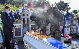 Combatente de 100 anos é sepultado com honras em São João do Oeste 