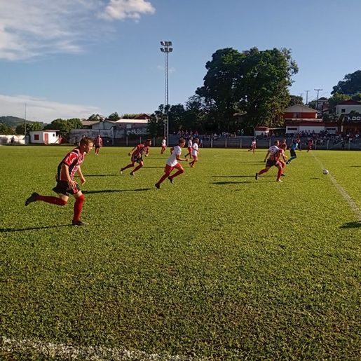 Cometa estreia com vitória no campeonato Taça Unsa Bier 2022