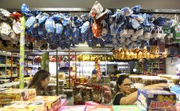 Movimentação nos supermercados é intensa para a Páscoa