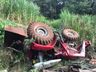Tombamento de trator deixa agricultor ferido em SMOeste