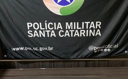 Homem é preso por tráfico de drogas escondida na roupa em Maravilha