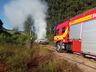 Carro é consumido por incêndio em Guarujá do Sul 