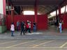 Eleitores já formam filas no maior colégio eleitoral de SMOeste