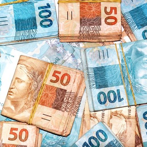 Pesquisa aponta que guardar dinheiro é a principal meta do brasileiro para 2020