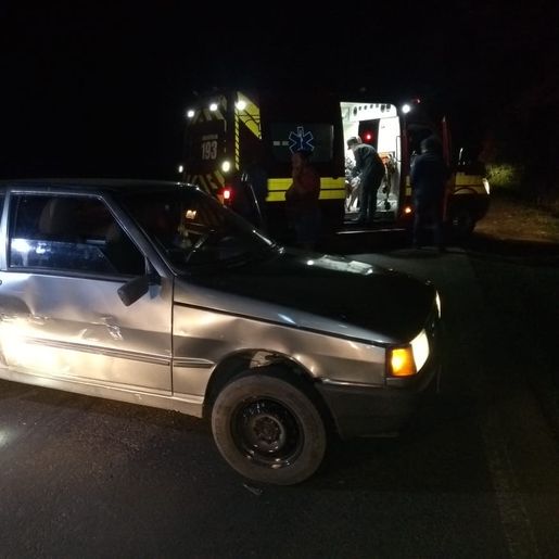 Acidente entre caminhão e carro deixa uma pessoa ferida na BR-163