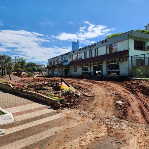 Itapiranga investe R$ 2 milhões na revitalização da praça da prefeitura