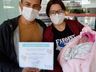 Bebê recebe alta e reencontra mãe que venceu a Covid após 32 dias separadas