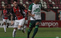 Chape leva a virada e perde mais uma no Campeonato Catarinense