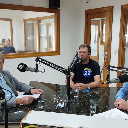 Segundo debate da Rádio Oeste reúne candidatos à prefeito de Tunápolis