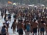 FOTOS: Multidão 'invade' praias no litoral de SP mesmo com restrições
