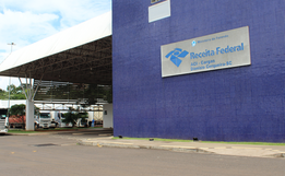 Alfândega da Receita Federal registra aumento de 10% na movimentação de veículos