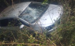 Gestante sai ilesa em saída de pista em Palma Sola