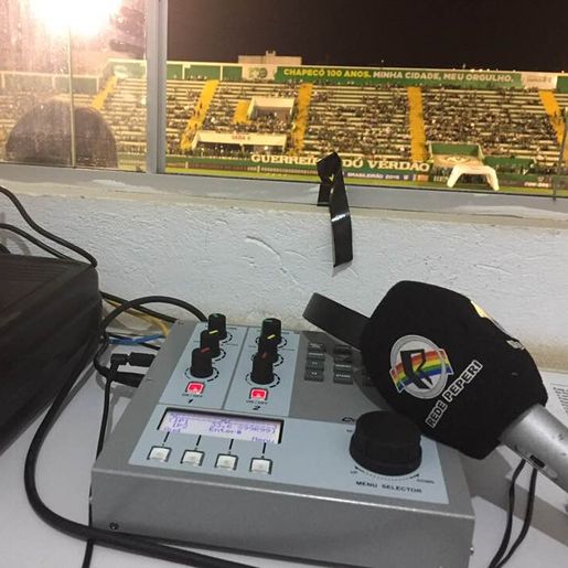 Nesta quarta Peperi transmite jogo decisivo entre Chape e Figueirense 