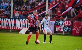 Em jogo de confusão e gol contra, Guarani é superado pelo Cometa