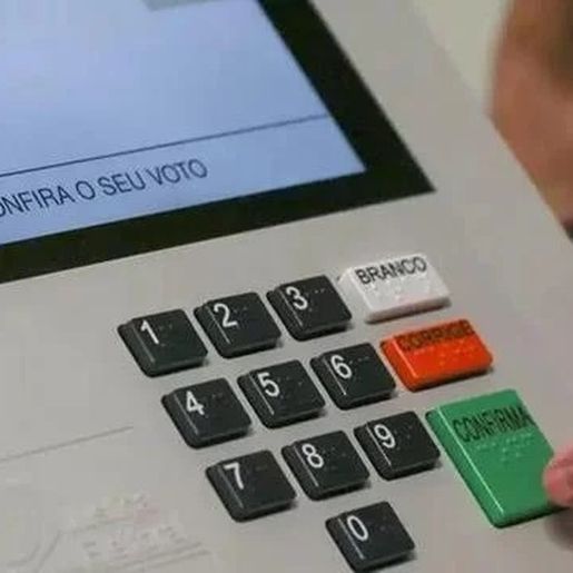 Partidos vão receber R$ 4,9 bi para campanha nas eleições municipais