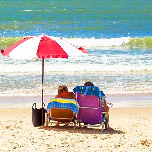 Brechó do Lar Aprisco será para custear viagem de acolhidos a praia