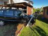 Veículo tomba após colisão no Bairro São Luiz, em São Miguel do Oeste