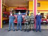Bombeiros e PMA resgatam ave encontrada embaixo de veículo em Iporã do Oeste