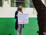 Escola realiza “Abraço Solidário” contra a municipalização; assista ao vídeo