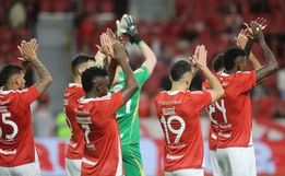 Inter e Corinthians empatam em jogo no Beira-Rio