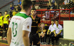 Equipes do Futsal JONI GOOL participam de vários jogos no final de semana