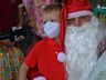 Campanha “Um presente de Natal” reúne crianças para entrega de presentes