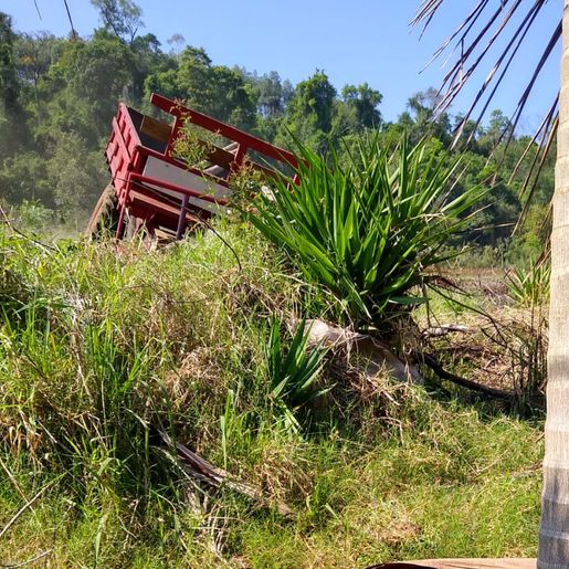 Idoso morre em acidente com carreta agrícola no interior de Itapiranga