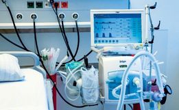 Médicos acabam tendo que escolher quem vive e quem morre por falta de respiradores