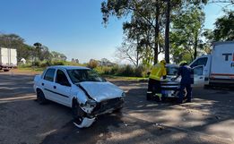 Acidente entre dois carros deixa mulher ferida na BR-163, em SMO 