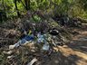 Moradora denúncia descarte irregular de lixo no interior de SMOeste 