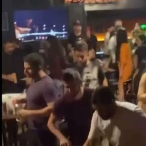 Bar avisa e público finge protocolos para enganar fiscais em SC; vídeo